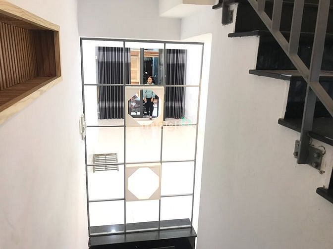 Hình ảnh Cho Thuê Nhà Nguyên căn Quận 4, Nhà Mới, 2PN-2WC
