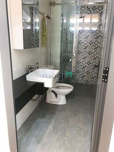 Hình ảnh Cho Thuê Nhà Nguyên căn Quận 4, Nhà Mới, 2PN-2WC
