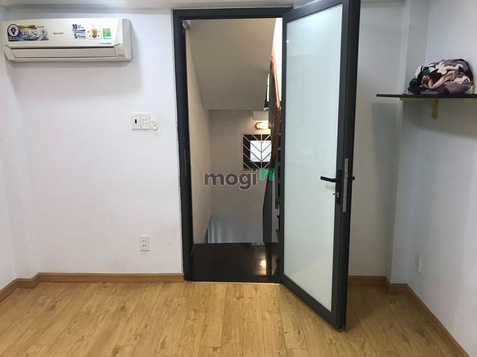 Hình ảnh Cho Thuê Nhà Nguyên căn Quận 4, Nhà Mới, 2PN-2WC