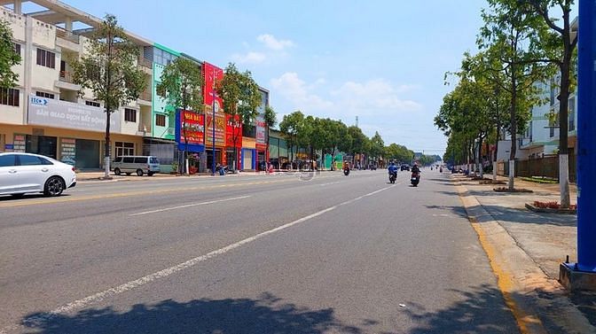 Hình ảnh Đầu Năm Cần Tiền Cho Con Du Học Sang Gấp 620m2. Gía 1ty150tr.
