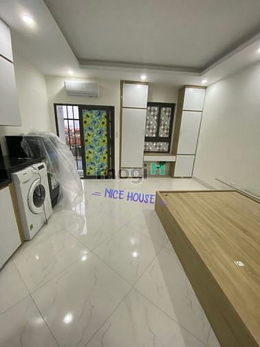 Hình ảnh Roycity Mới Tinh Full Đồ Thang Máy Giá Tốt