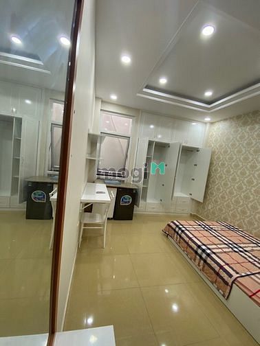 Hình ảnh CHDV ngay Hutech. Trống 1P y hình. full nội thất.