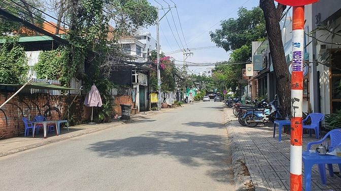 Hình ảnh Bán Đất đường nội bộ Nguyễn Văn Hưởng - 200m2 - 36 tỷ