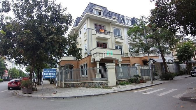 Hình ảnh Cho thuê biệt thự Vạn Phúc- Hà Đông, 205m2, 4T, đồ đẹp