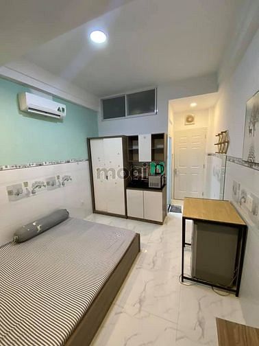 Hình ảnh CHDV Cửa sổ lớn. Full nội thất. như hình. Q10