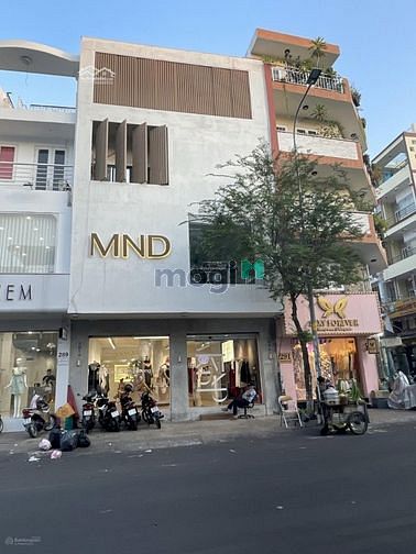 Hình ảnh cho thuê nhà mặt tiền đường võ văn tần 2 chiều quận 3