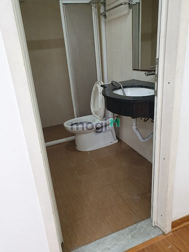 Hình ảnh Chung cư đường Mạc Thái Tổ, Cầu Giấy 65m2, 2.4 tỷ, 2PN, 2WC