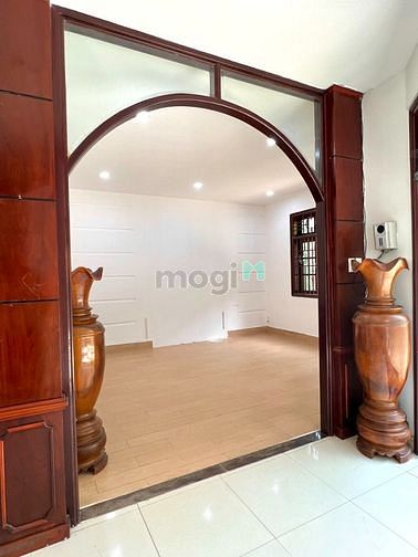 Hình ảnh Cho thuê Villa Thảo Điền - Quận 2