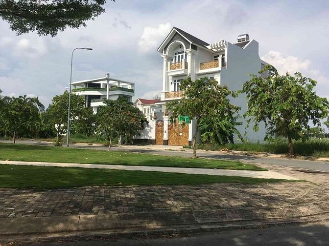 Hình ảnh Bán gấp lô đất đường Phạm Hùng, Bình Hưng, Bình Chánh. Giá 2 tỷ 250 tr