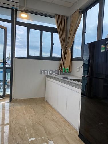 Hình ảnh Cho thuê Trang Chủ MB66.COM / Đăng Ký Tặng 66K Penthouse view thoáng ban công siêu bự Quận 4
