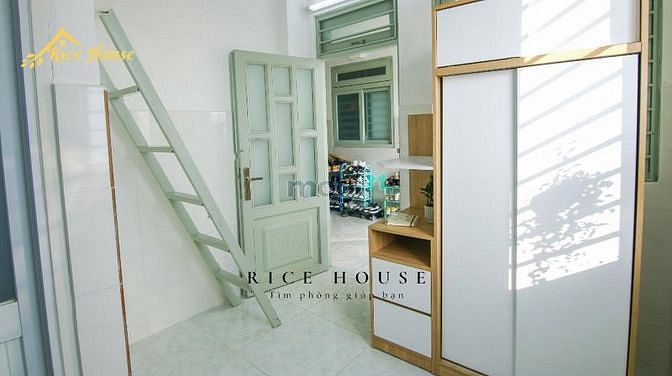 Hình ảnh Phòng có gác mới toanh ngay gần đại học Văn Lang