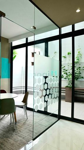 Hình ảnh Văn phòng chỉ 100tr triệu Saigon mystery Villa Sẵn bàn ghế