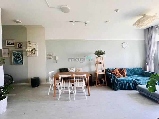 Hình ảnh Căn Gốc Luxgarden ,2pn- Full nội thất cao cấp, giá 11tr