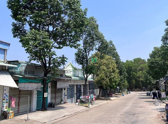 Hình ảnh Chủ cần vốn bán 300m2 đất thổ cư ngay ĐH Việt Đức