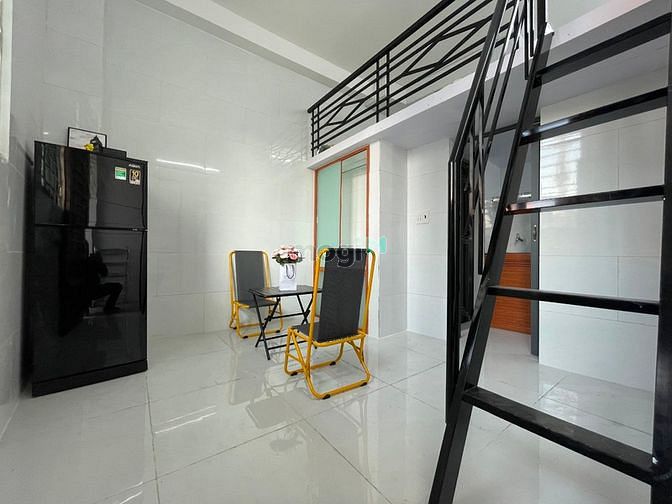 Hình ảnh Phòng trọ full nội thất có gác gần sân bay