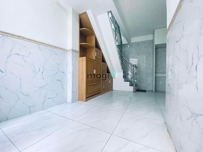 Hình ảnh HXH Sát Mặt Tiền Nguyễn Văn Đậu - 4 tầng - giá 4.6T giảm còn 3.9 tỷ