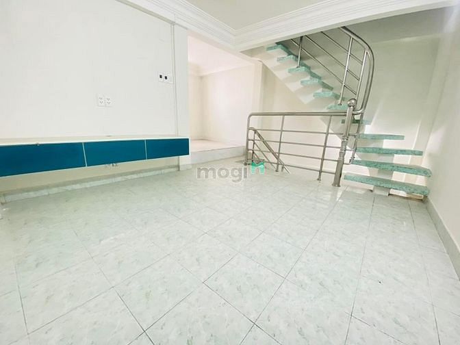 Hình ảnh HXH Sát Mặt Tiền Nguyễn Văn Đậu - 4 tầng - giá 4.6T giảm còn 3.9 tỷ