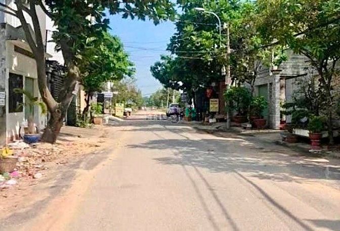 Hình ảnh Bán gấp nền đất đường số 7 Phạm Văn Đồng, Linh Tây, Thủ Đức. Sổ riêng
