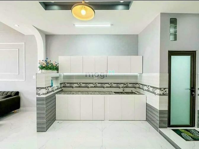 Hình ảnh Gấp!!! Bán nhà 44m², 2PN, 2WC, SHR, hẻm xe hơi