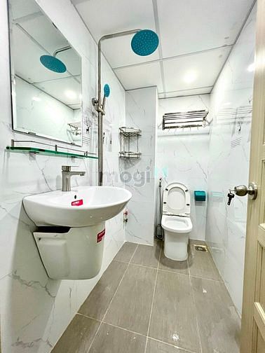 Hình ảnh 💥 Studio View Kính , Full NT , Ngay ĐH Văn Hiến Giảm Giá Sock
