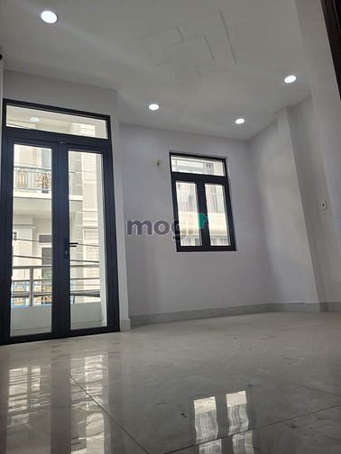 Hình ảnh Giáp Bàu Cát, Trường Chinh, P. 14 Tân Bình, DTSD 120m2.
