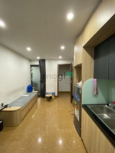 Hình ảnh Cho thuê CCMN 2ngủ 1khách Trần Thái Tông *FULL ĐỒ - THANG MÁY - 11TR*
