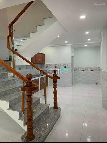 Hình ảnh Nhà nhỏ đẹp vị trí gần chợ -SHR- 1T630