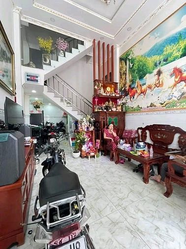 Hình ảnh 2 tầng BTCT- nhà mới đẹp lung linh- 40m2