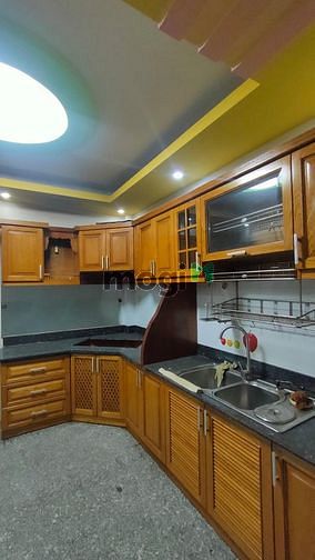 Hình ảnh Ngộp: HXT Phan Huy Ích sát UBND P14 4 tầng nhỉnh 4 tỷ