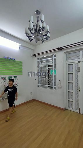 Hình ảnh Ngộp: HXT Phan Huy Ích sát UBND P14 4 tầng nhỉnh 4 tỷ