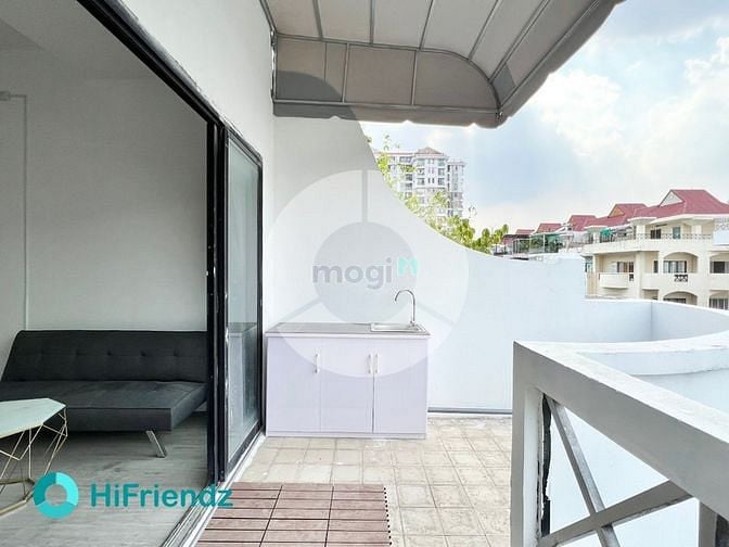 Hình ảnh Cho Thuê CHDV Full Nội Thất - Ban Công Siêu Thoáng Q11
