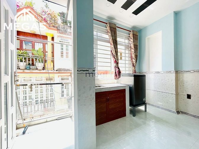 Hình ảnh CHDV Quận 3, 35m2 Ban Công Thoáng Mát, Máy Giặt riêng