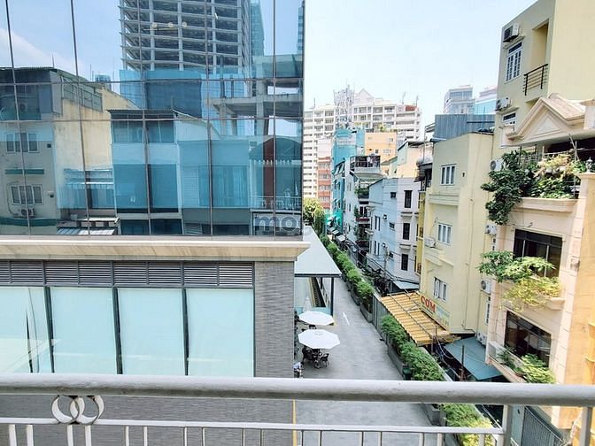 Hình ảnh PENTHOUSE full tầng tại phố Nhật LÊ THÁNH TÔN, QUẬN 1