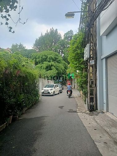 Hình ảnh Bán đất Đội Cấn, ô tô tránh, 40m2, mt 4.8m, 5.35 tỷ