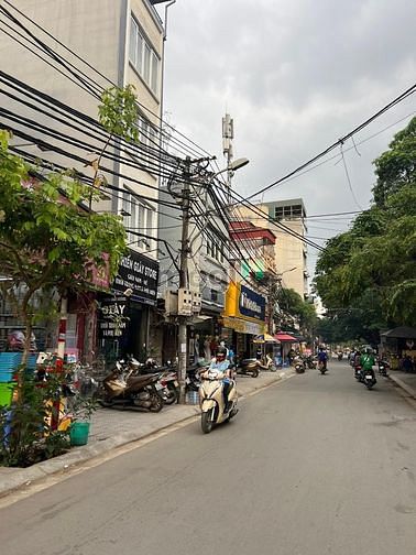 Hình ảnh Bán nhà mặt phố Định Công 8,9 tỷ