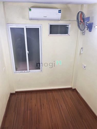 Hình ảnh Bán nhà Tôn Đức Thắng, 11m2, 4 tầng, sổ riêng, 1.65 tỷ