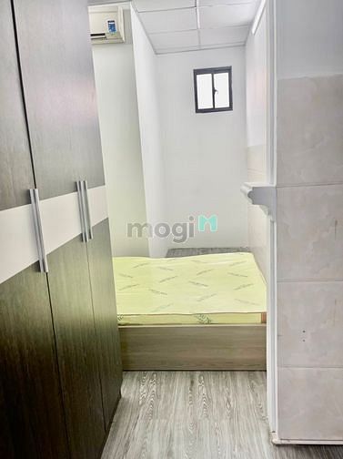 Hình ảnh Cho thuê phòng đường Phan Đình Phùng, 2 phòng ngủ, ban công