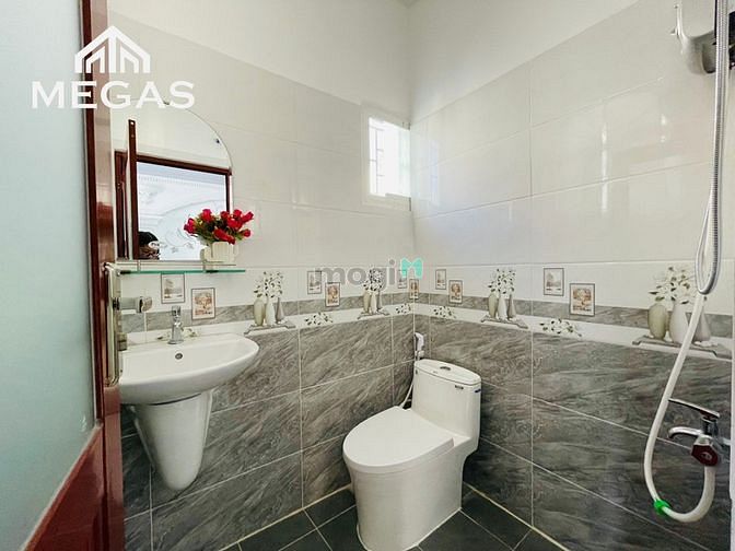 Hình ảnh Căn Hộ Tân Bình Full NT Ban Công, Máy giặt riêng gần CV Hoàng Văn Thụ