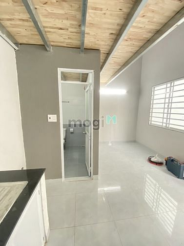 Hình ảnh Phòng Gác lửng + Máy lạnh_ Gần khu CNC_ Chỉ thu phí Điện Nước