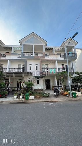 Hình ảnh Nhà Phố KDC Cao Cấp Park Riverside - Khu VIP Compound Giá Tốt