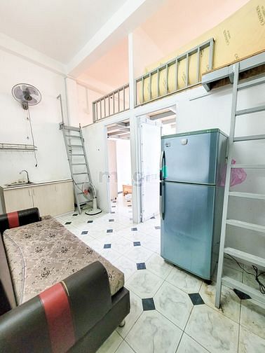 Hình ảnh CHDV 2 Phòng Ngủ , 2 Gác siêu rộng, Ban công. Máy giặt riêng, Tân Bình