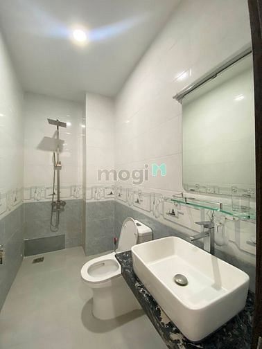 Hình ảnh TRống căn studio ngay chân cầu Sài Gòn có máy giặt riêng