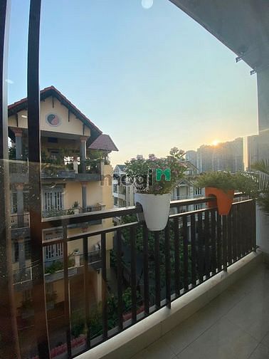 Hình ảnh TRống căn studio ngay chân cầu Sài Gòn có máy giặt riêng