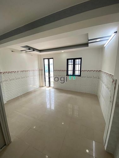 Hình ảnh Nhà cách MT 50m, hẻm thông, mới 4 tầng, nhỉnh 2 tỷ