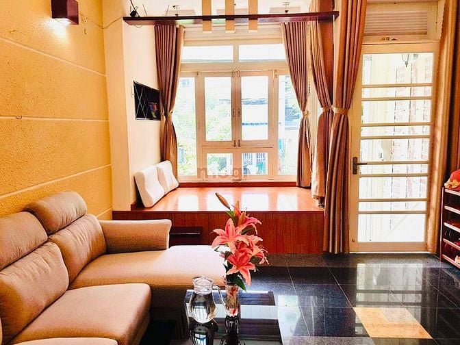 Hình ảnh Cho thuê nhà Mặt tiền PHẠM TU gần biển Phạm Văn Đồng