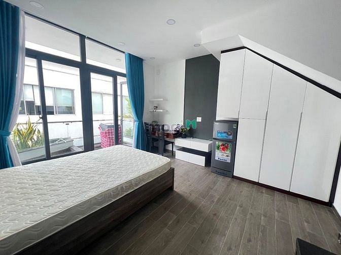 Hình ảnh CHDV bancol 40m2 - Lý Chính Thắng - Công Trường Dân Chủ