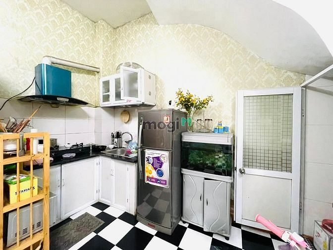 Hình ảnh Bán nhà La Thành, 34m2, 4 tầng, 3.5 tỷ