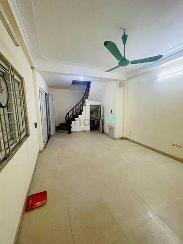 Hình ảnh Nhà Tôn Đức Thắng- Đống Đa DT 40M2x6Tầng Mặt tiền rộng 8m Giá 5.35 Tỷ