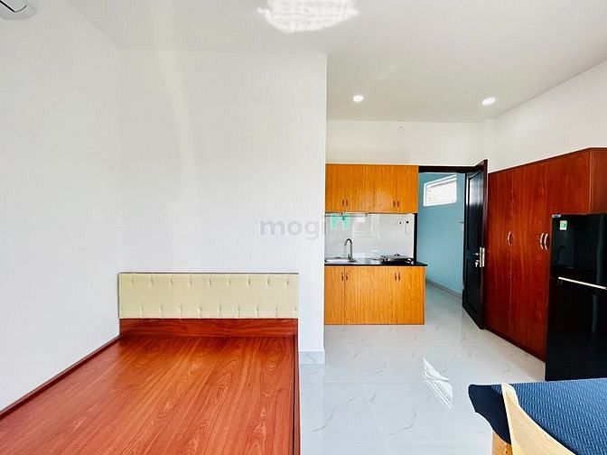 Hình ảnh Khai Trương Căn Hộ Mới 100% - Ban Công, Cửa Sổ thoáng mát - Bạch Đằng
