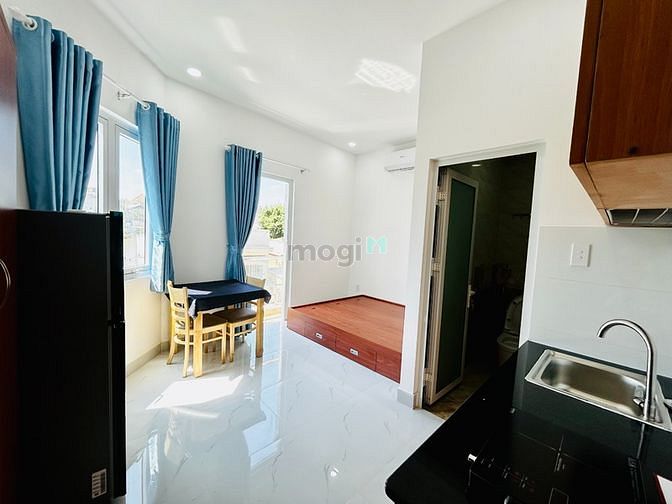 Hình ảnh Khai Trương Căn Hộ Mới 100% - Ban Công, Cửa Sổ thoáng mát - Bạch Đằng